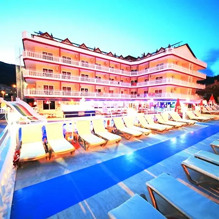 Mustis Royal Plaza