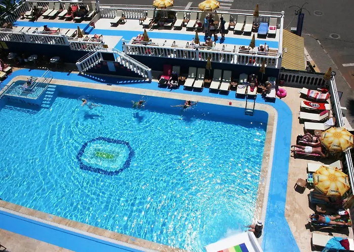 Mustis Royal Plaza 3*