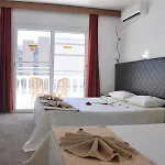 Mustis Royal Plaza Hotel 3*
