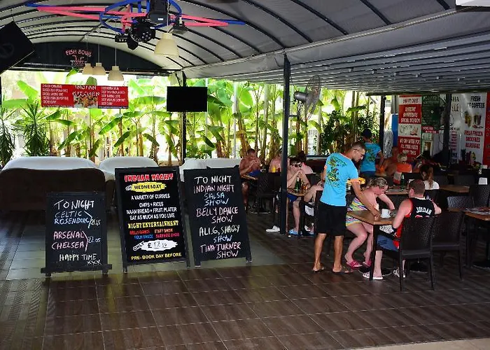 Mustis Royal Plaza مرمريس