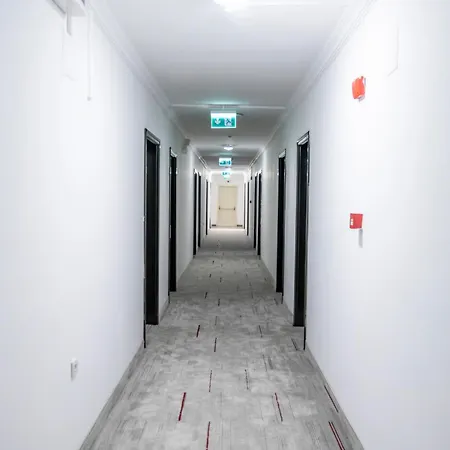 慕斯提斯帝京酒店 3*