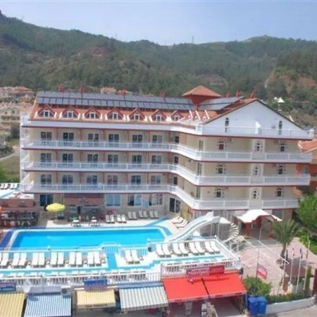 Mustis Royal Plaza