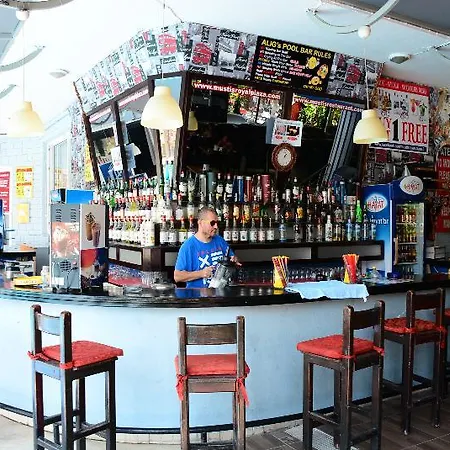 慕斯提斯帝京酒店 3*