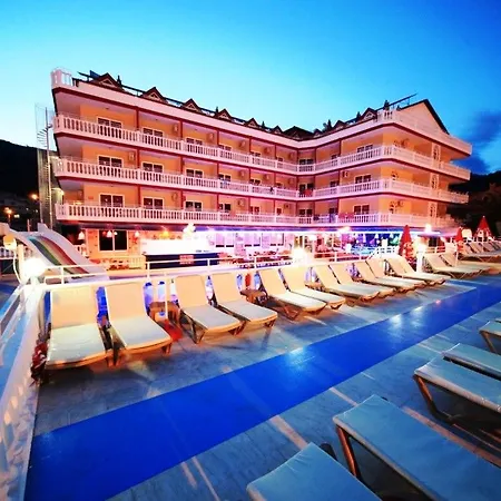 Mustis Royal Plaza Ξενοδοχείο Μαρμαρίς