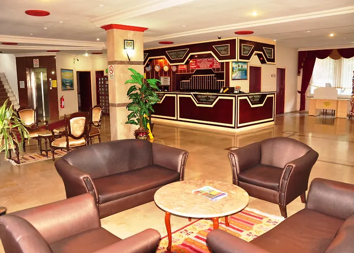 Mustis Royal Plaza 3* Μαρμαρίς