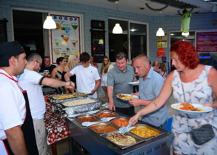 Mustis Royal Plaza 3*