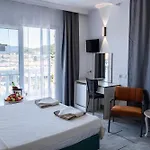 慕斯提斯帝京酒店 马尔马里斯