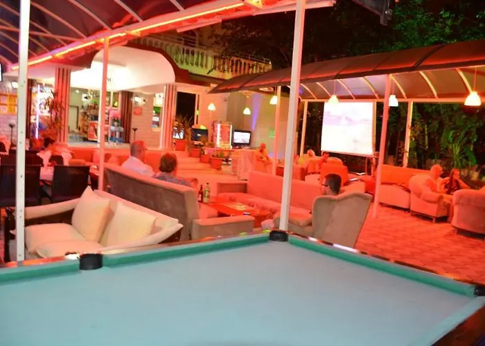 Hotel Mustis Royal Plaza